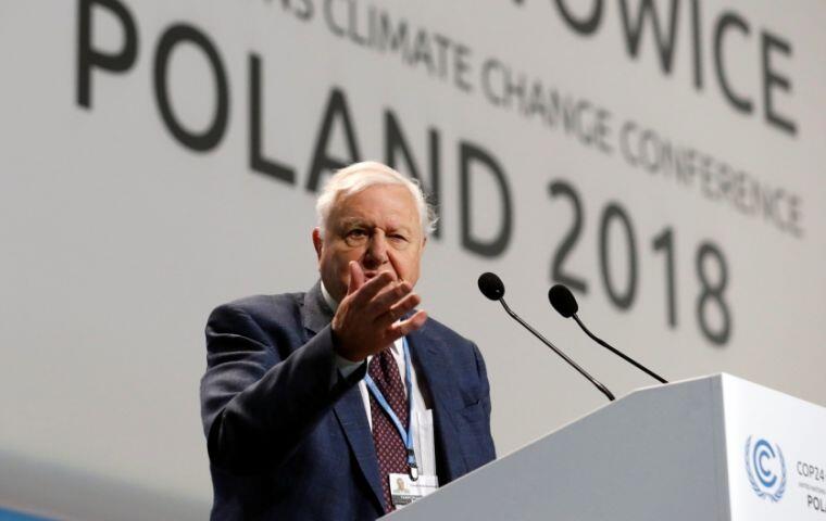 Sir David Attenborough: “Collapse of civilization on the horizon”